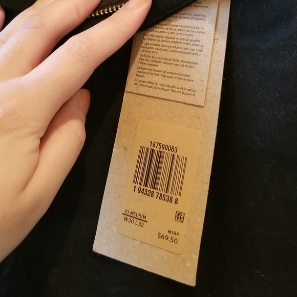 725 Levi's High Rise Bootcut Black Levi's Jeans - Picture 3 of 5